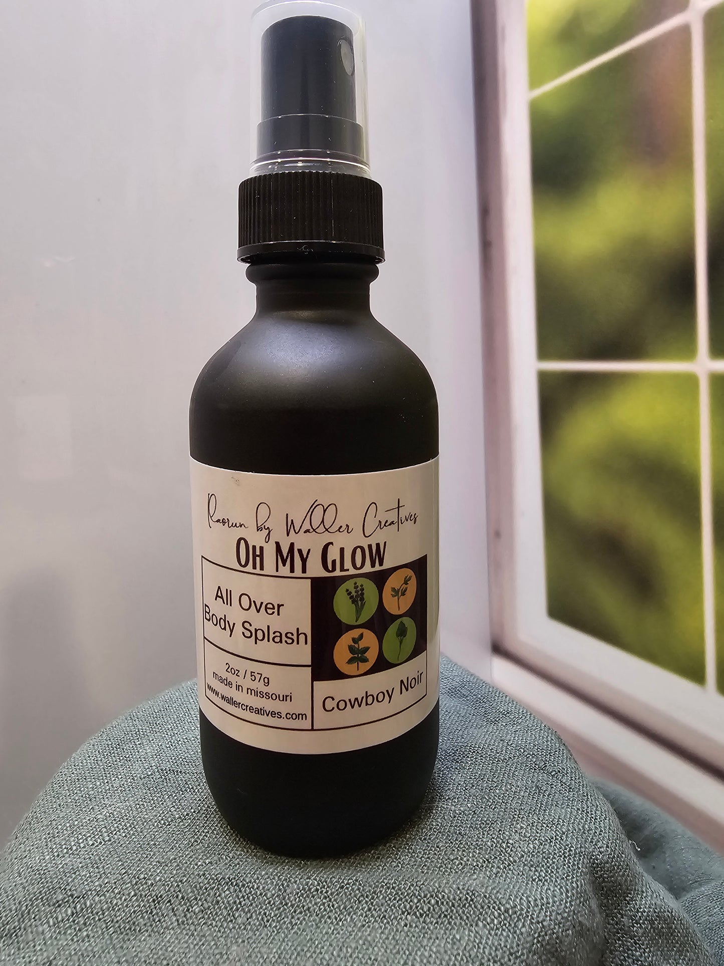 Oh My Glow Highly Scented All Over Body Splash